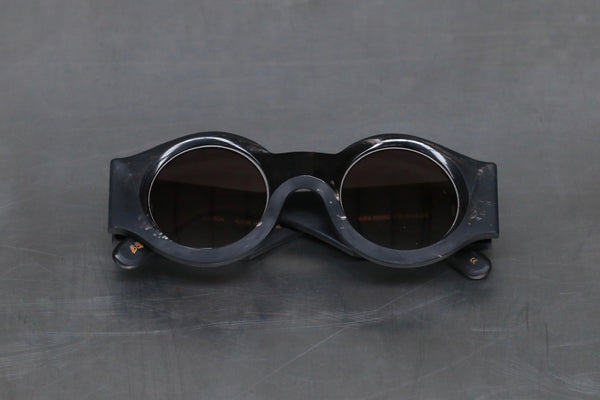Rigards x UMA WANG joint RG00UW16 series horn wire cutting handmade glasses RG-RG00UW16-HBH random black and white frame gray lens